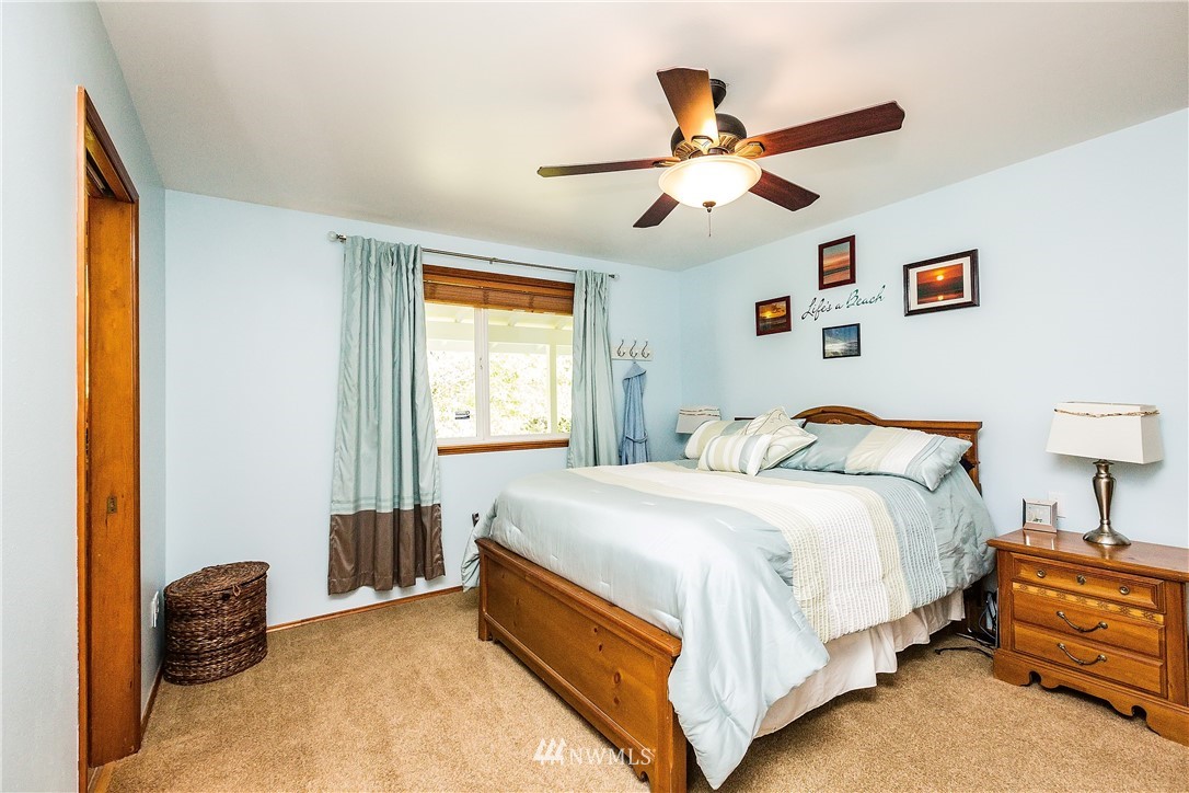 4201 Beauty Lake Road Southwest Port Orchard, WA 98367 - Photo 9 of 25 Gallery Image 9