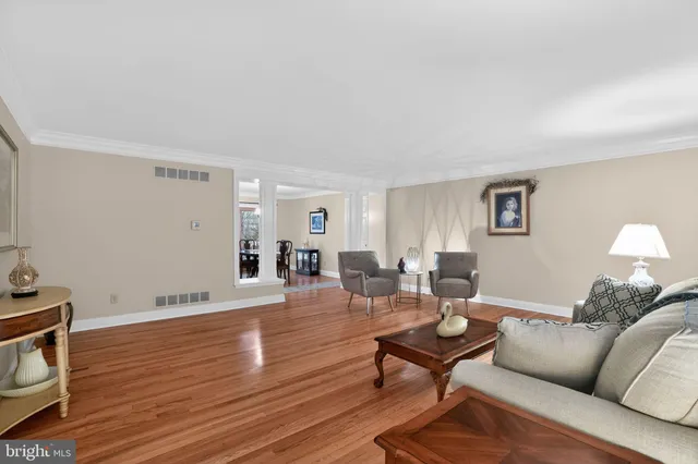 $529,900 | 2816 Landon Drive, Wilmington, DE 19810