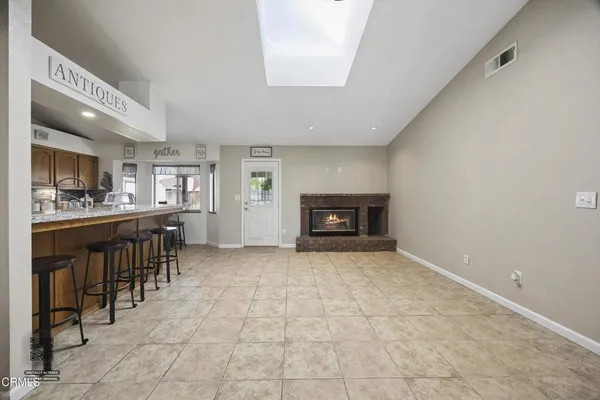 $479,900 | 9500 Huntsman Oak Court, Bakersfield, CA 93311