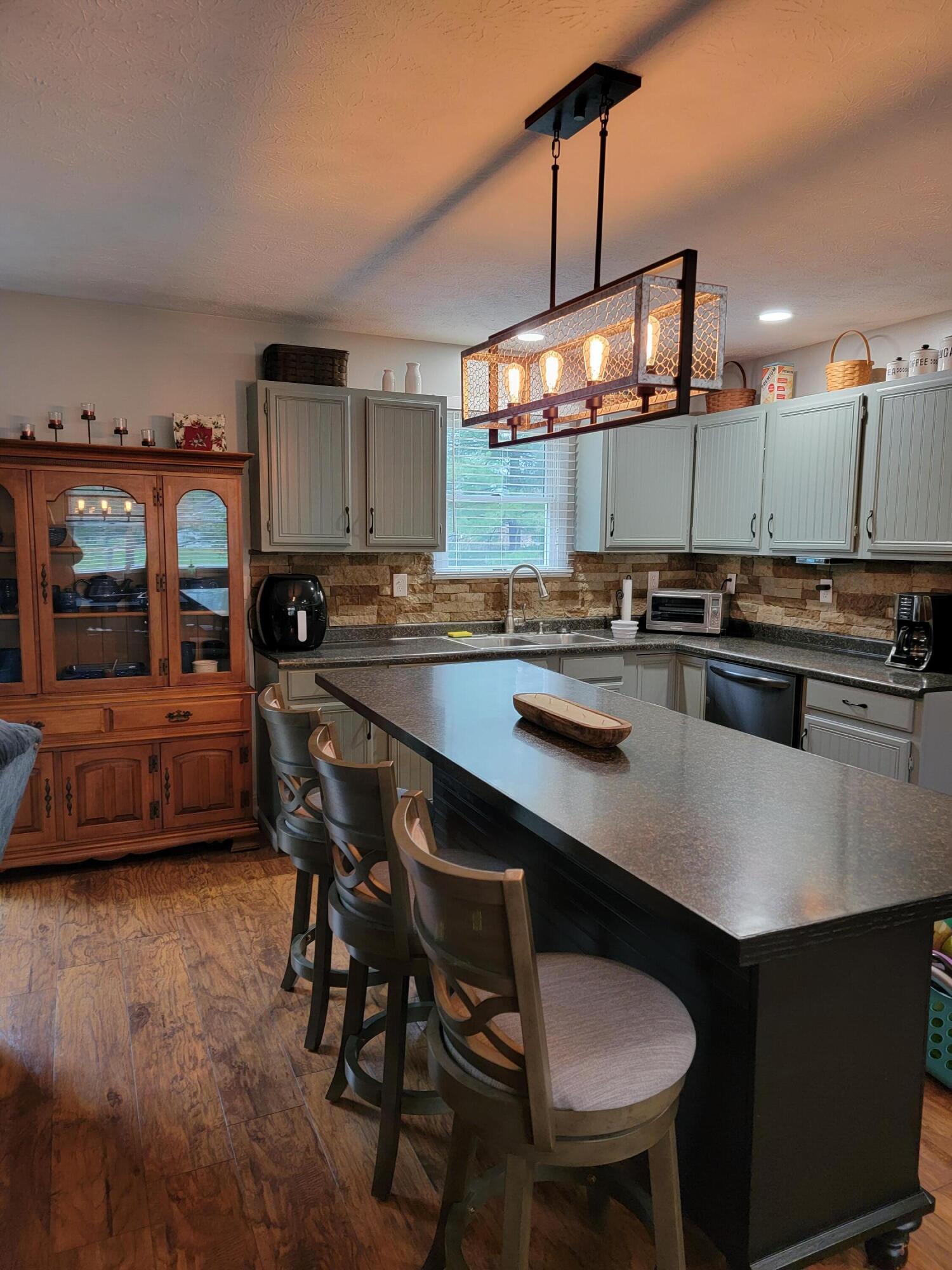 2230 Delano Road Chillicothe, OH 45601 - Photo 2 of 11 20220326_165146