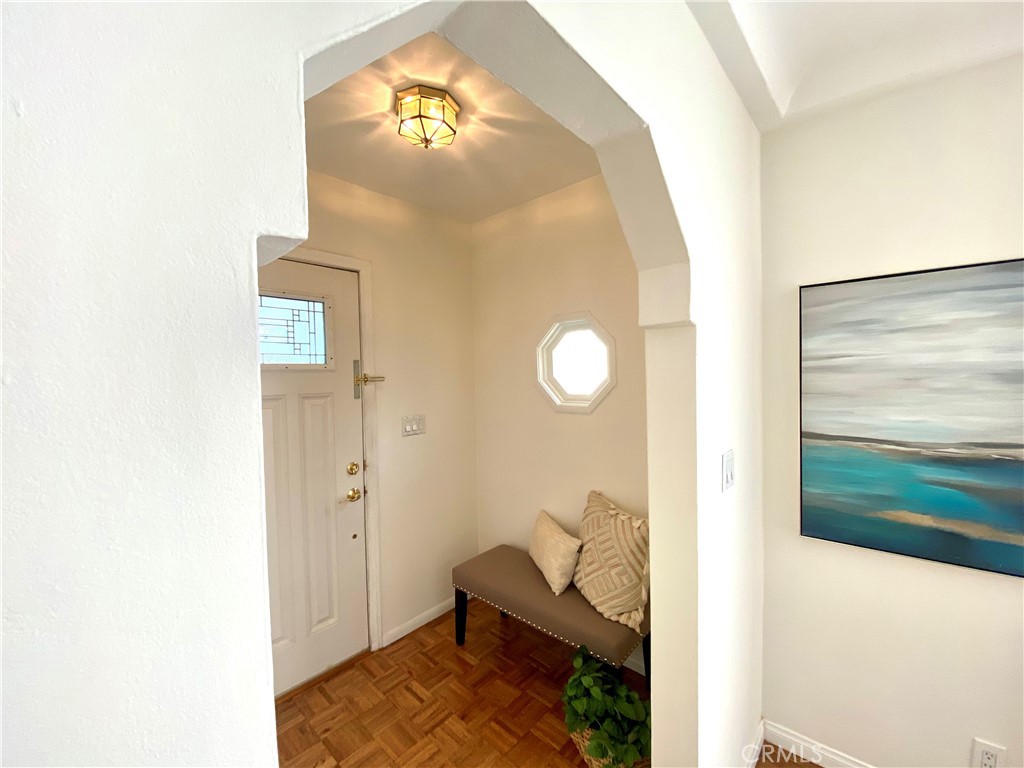 12216 Old River School Road Downey, CA 90242 - Photo 5 of 36 a view of a living room