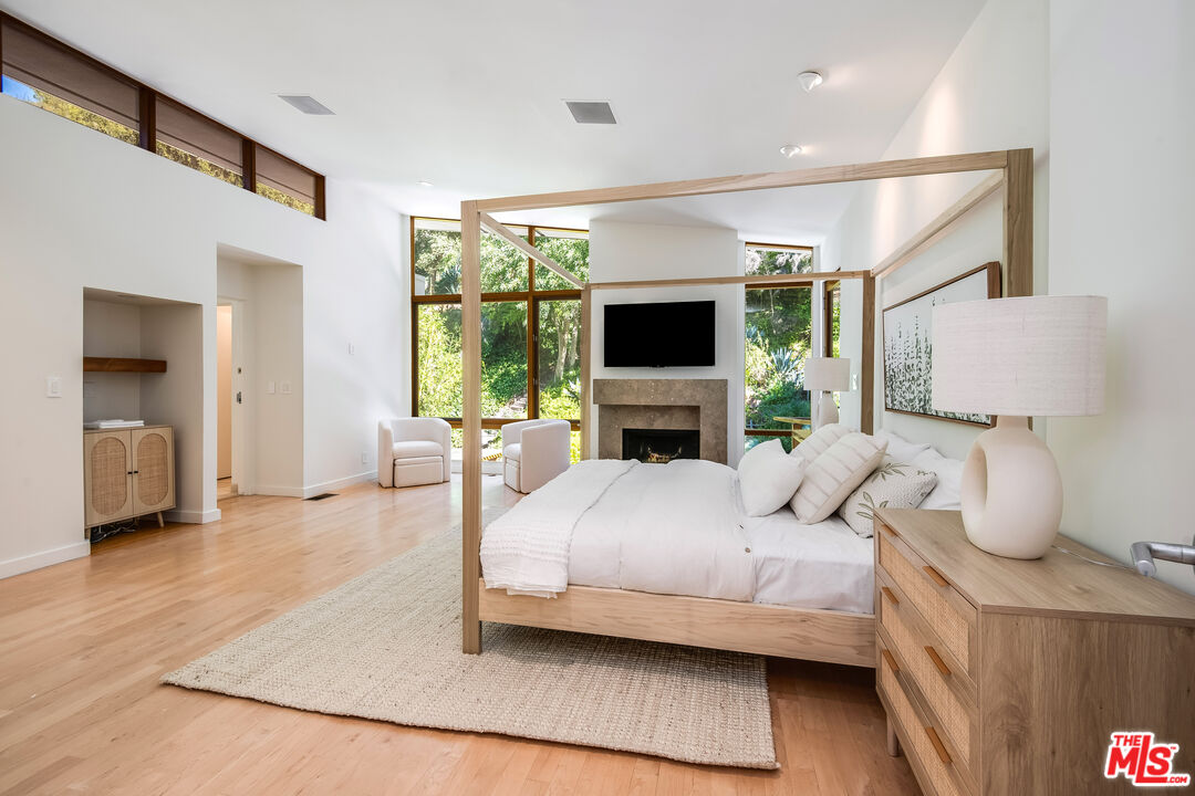 3600 Mandeville Canyon Road Los Angeles, CA 90049 - Photo 50 of 59