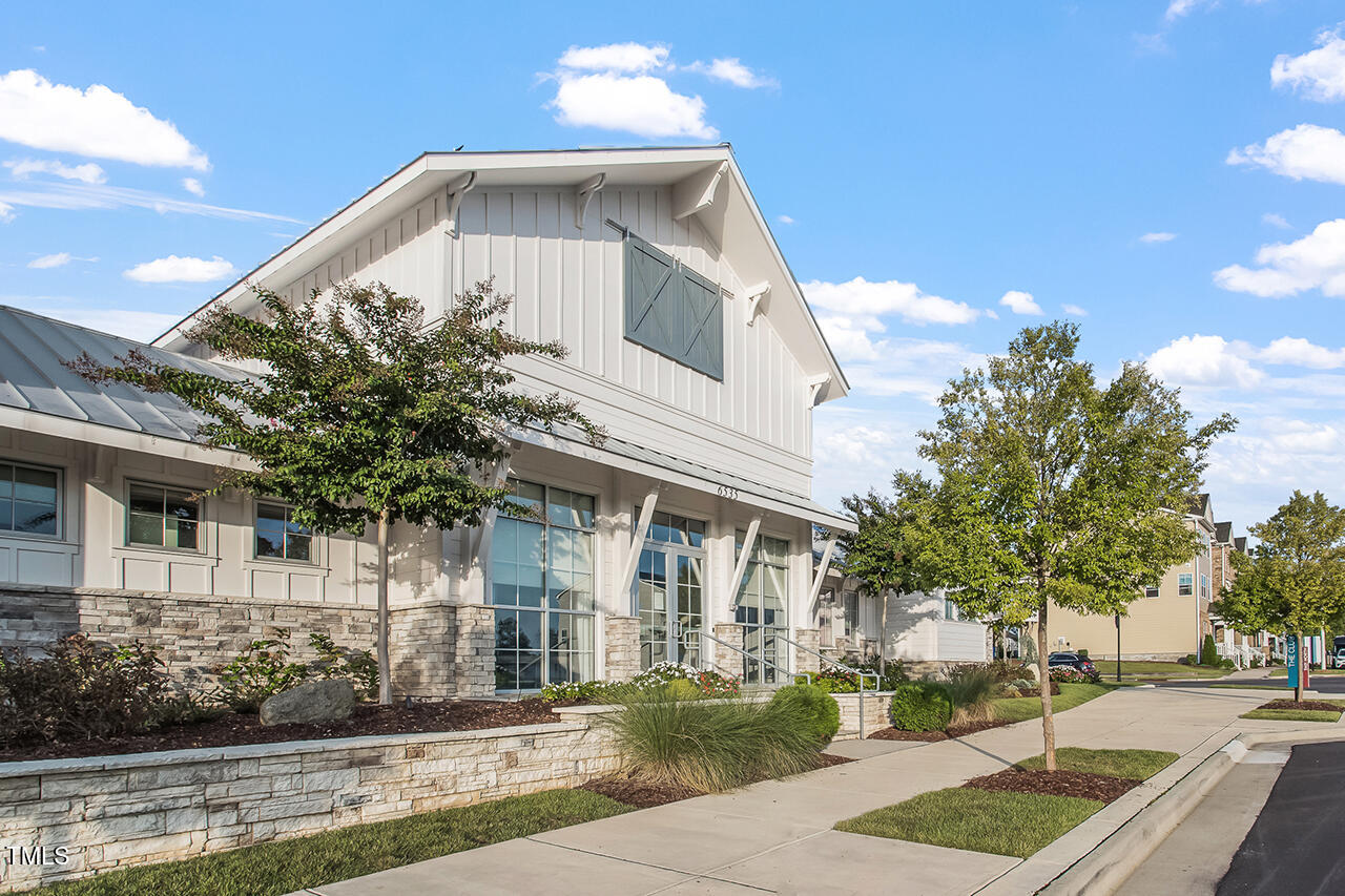 5207 Invention Way Raleigh, NC 27616 - Photo 22 of 29 Amazing amenities