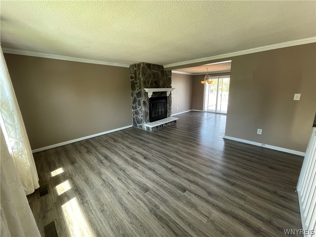 16 West Klein Road Amherst, NY 14221 - Photo 3 of 20