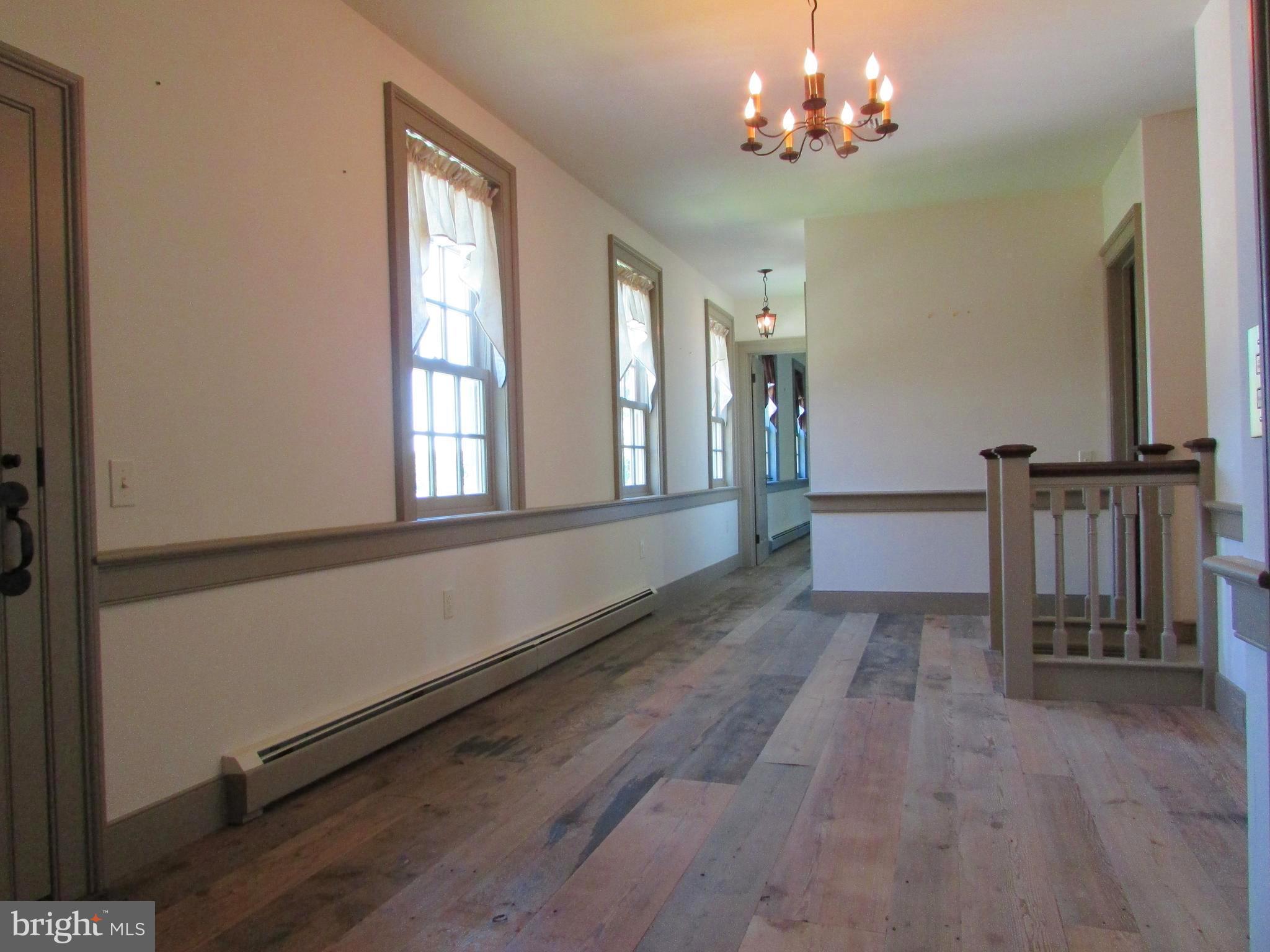 464 Covered Bridge Road Oley, PA 19547 - Photo 26 of 41 Upstairs Hallway