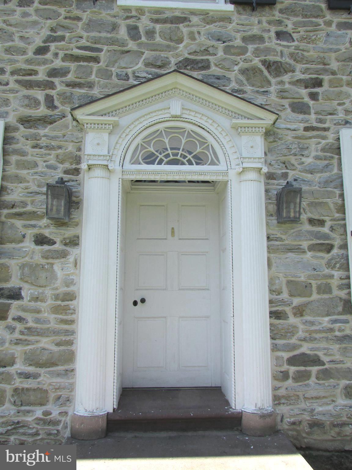 464 Covered Bridge Road Oley, PA 19547 - Photo 4 of 41 Elegant Formal Architecture