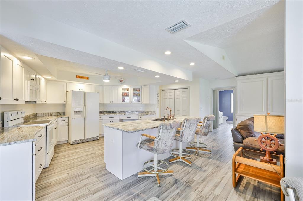 913 Allegro Lane Apollo Beach, FL 33572 - Photo 22 of 57