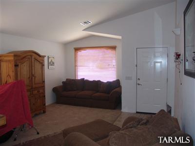 4503 South Valley Road Tucson, AZ 85714 - Photo 4 of 24