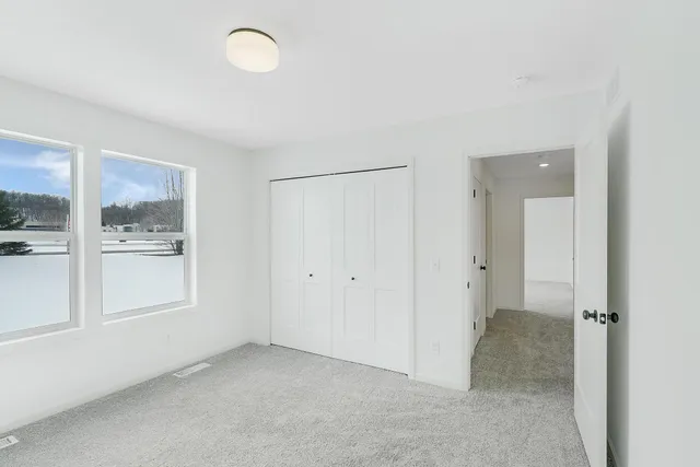 $724,900 | 4881 127th Lane Northeast, Blaine, MN 55449