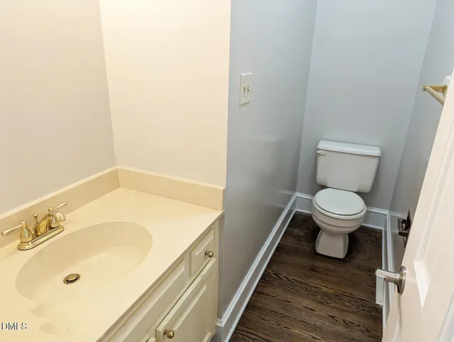 $1,995 | 1306 Hampshire Court, Raleigh, NC 27612