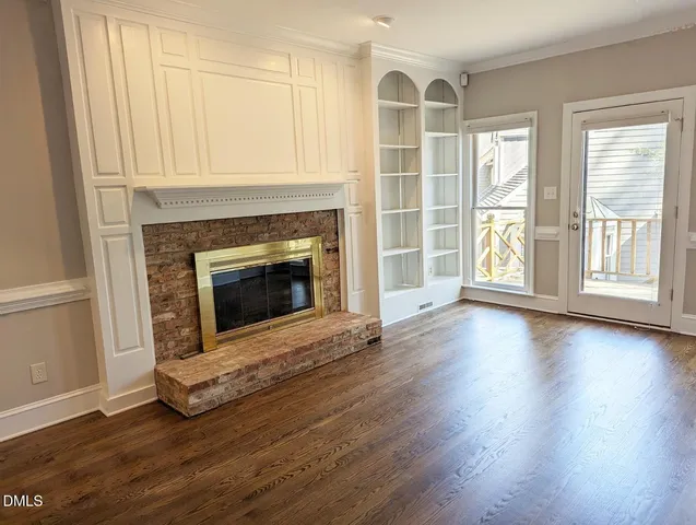 $1,995 | 1306 Hampshire Court, Raleigh, NC 27612