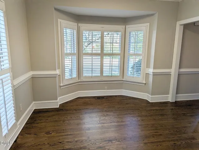 $1,995 | 1306 Hampshire Court, Raleigh, NC 27612