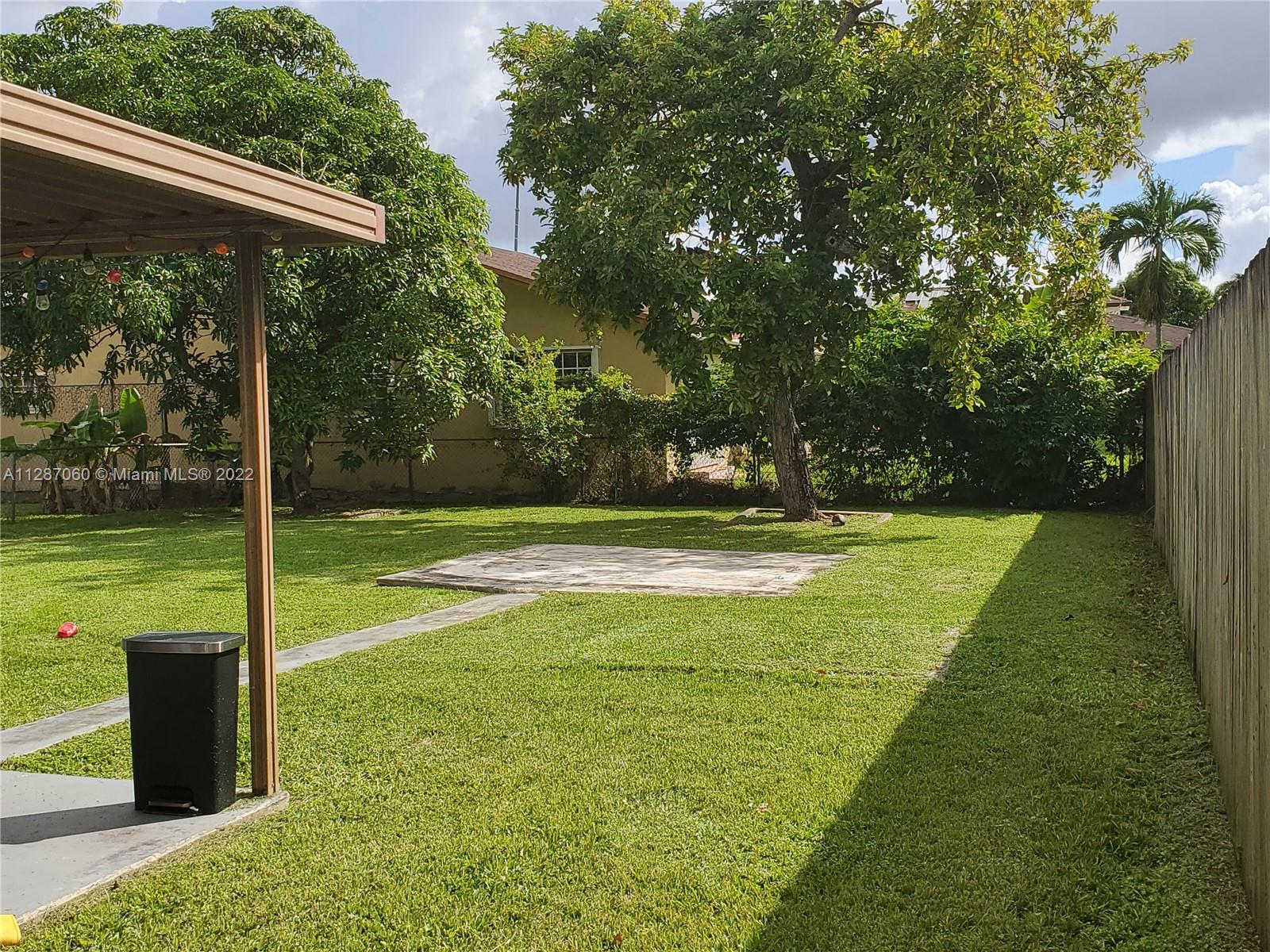 3209 Southwest 64th Avenue Miami, FL 33155 - Photo 17 of 31 Gallery Image 17