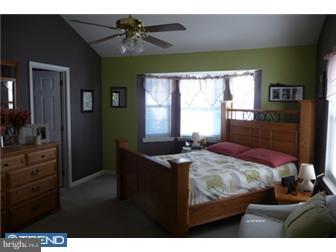 703 Queen Road Collegeville, PA 19426 - Photo 5 of 10 Gallery Image 5