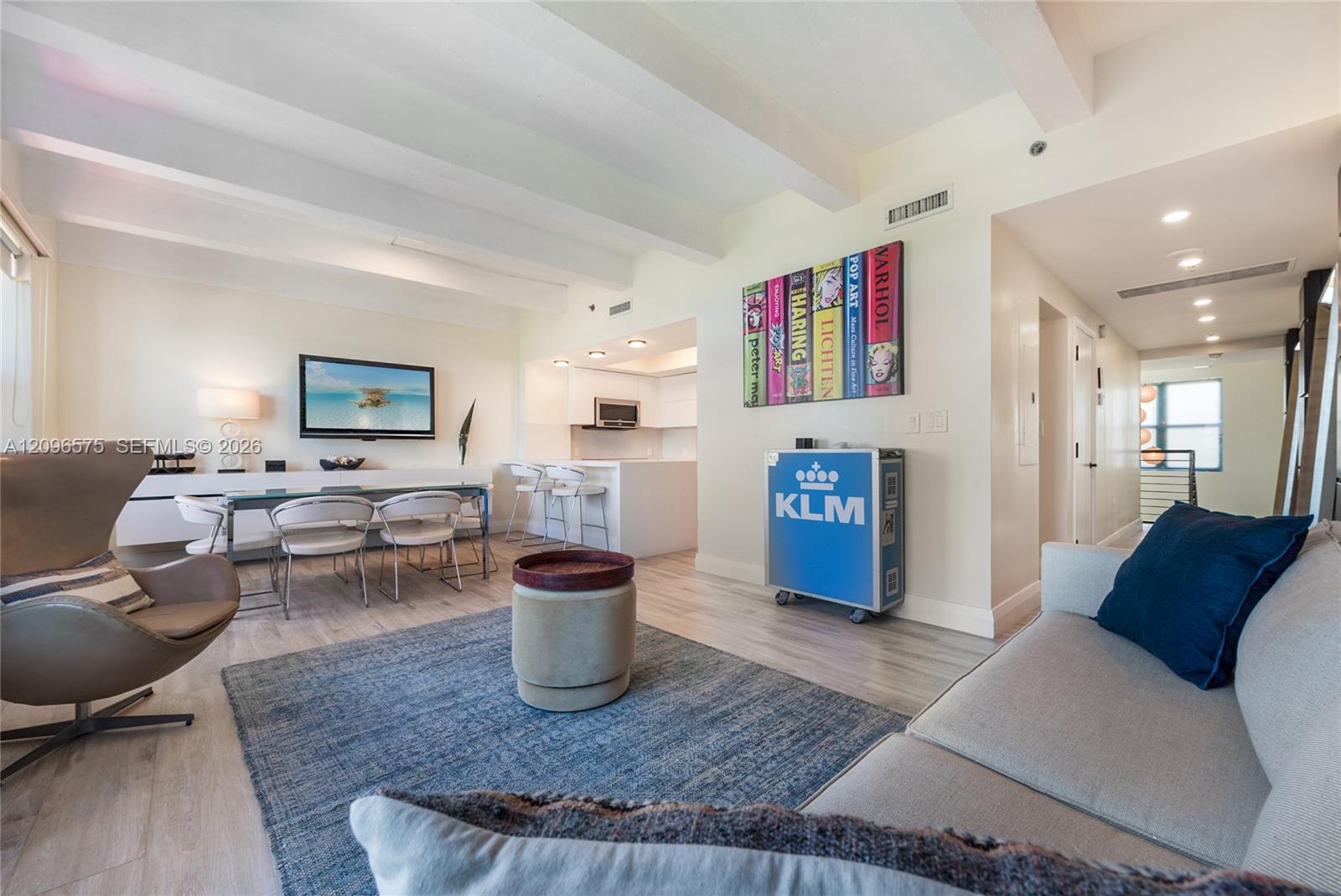 1330 Ocean Drive, Unit R5D Miami Beach, FL 33139 - Photo 8 of 27 Gallery Image 8