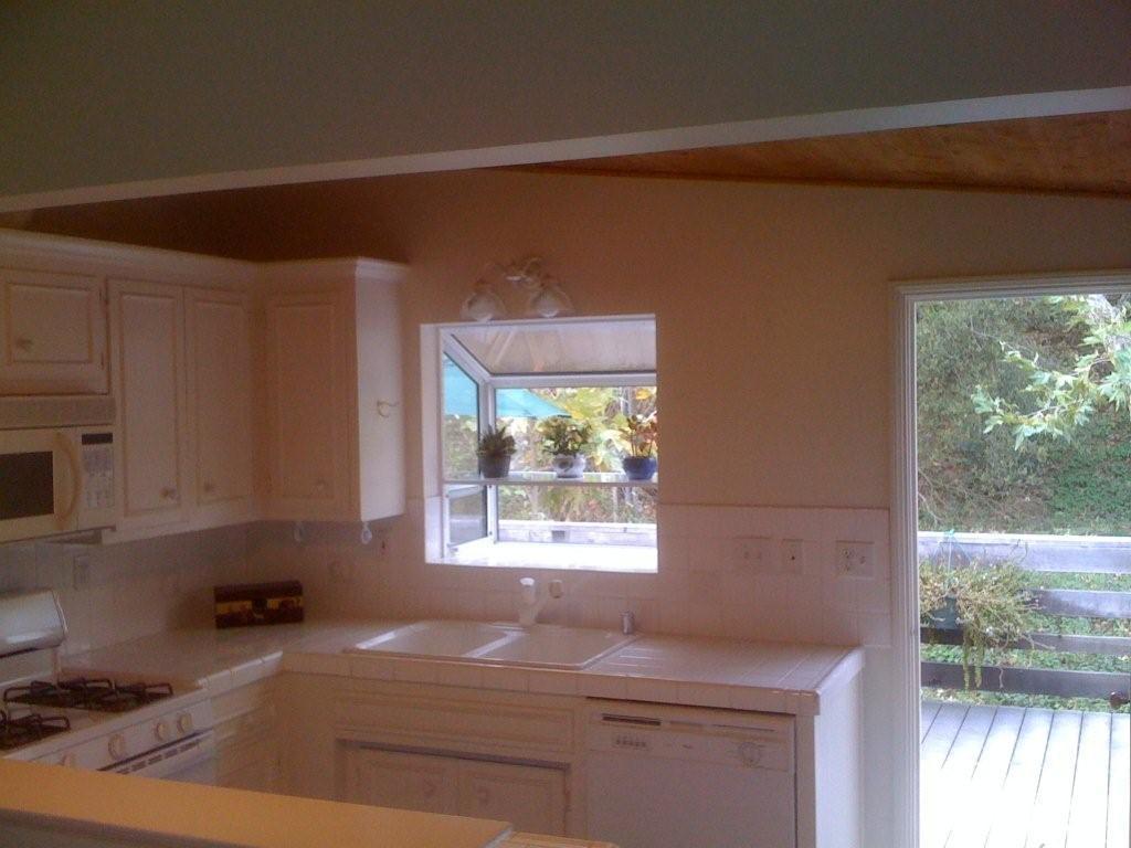 460 San Ysidro Road, Unit 2 Montecito, CA 93108 - Photo 7 of 13 Kitchen
