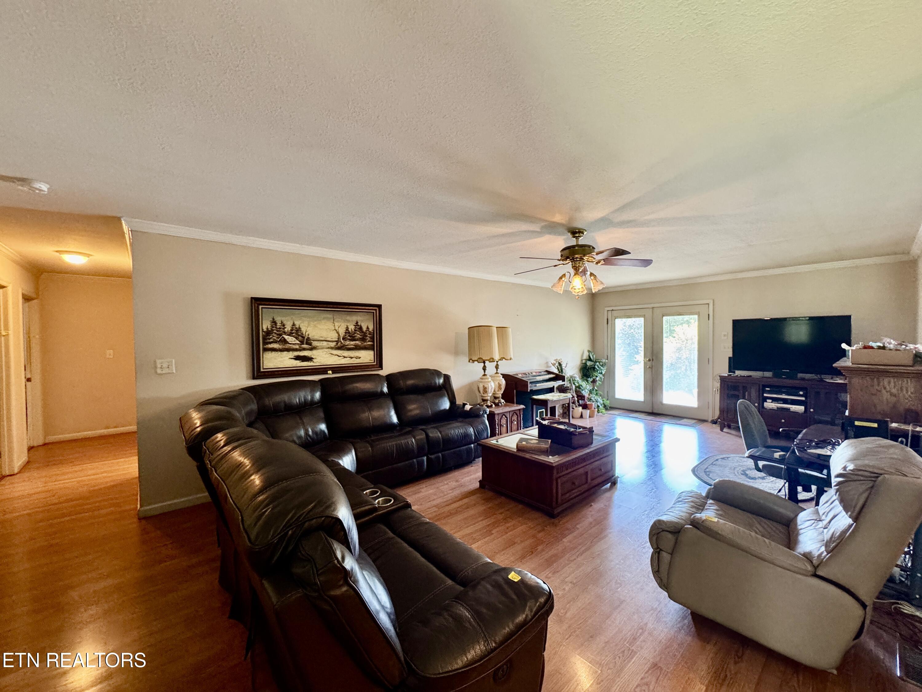 530 Rutledge Pike Blaine, TN 37709 - Photo 15 of 60 2-18