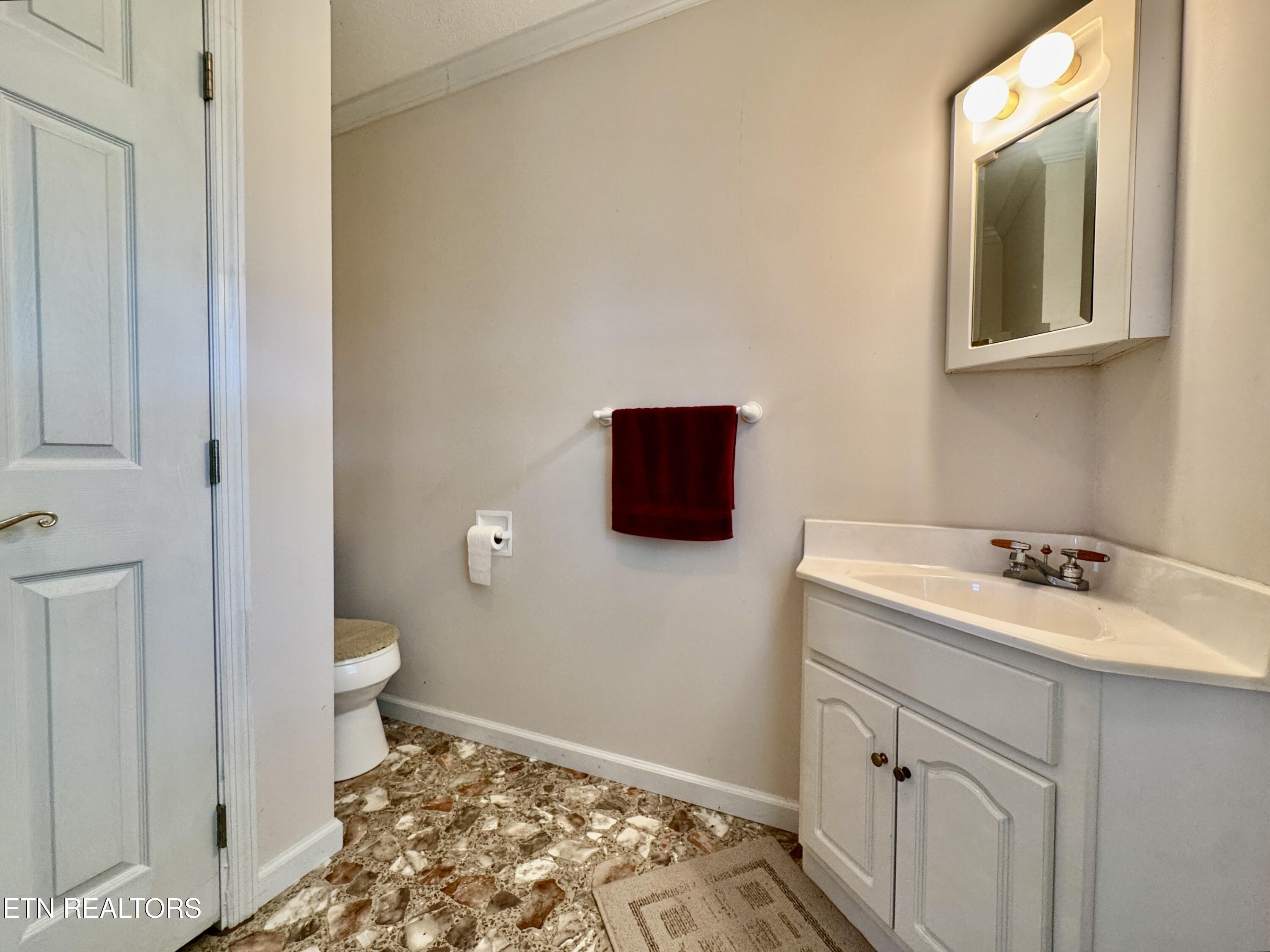 530 Rutledge Pike Blaine, TN 37709 - Photo 32 of 60 2-39