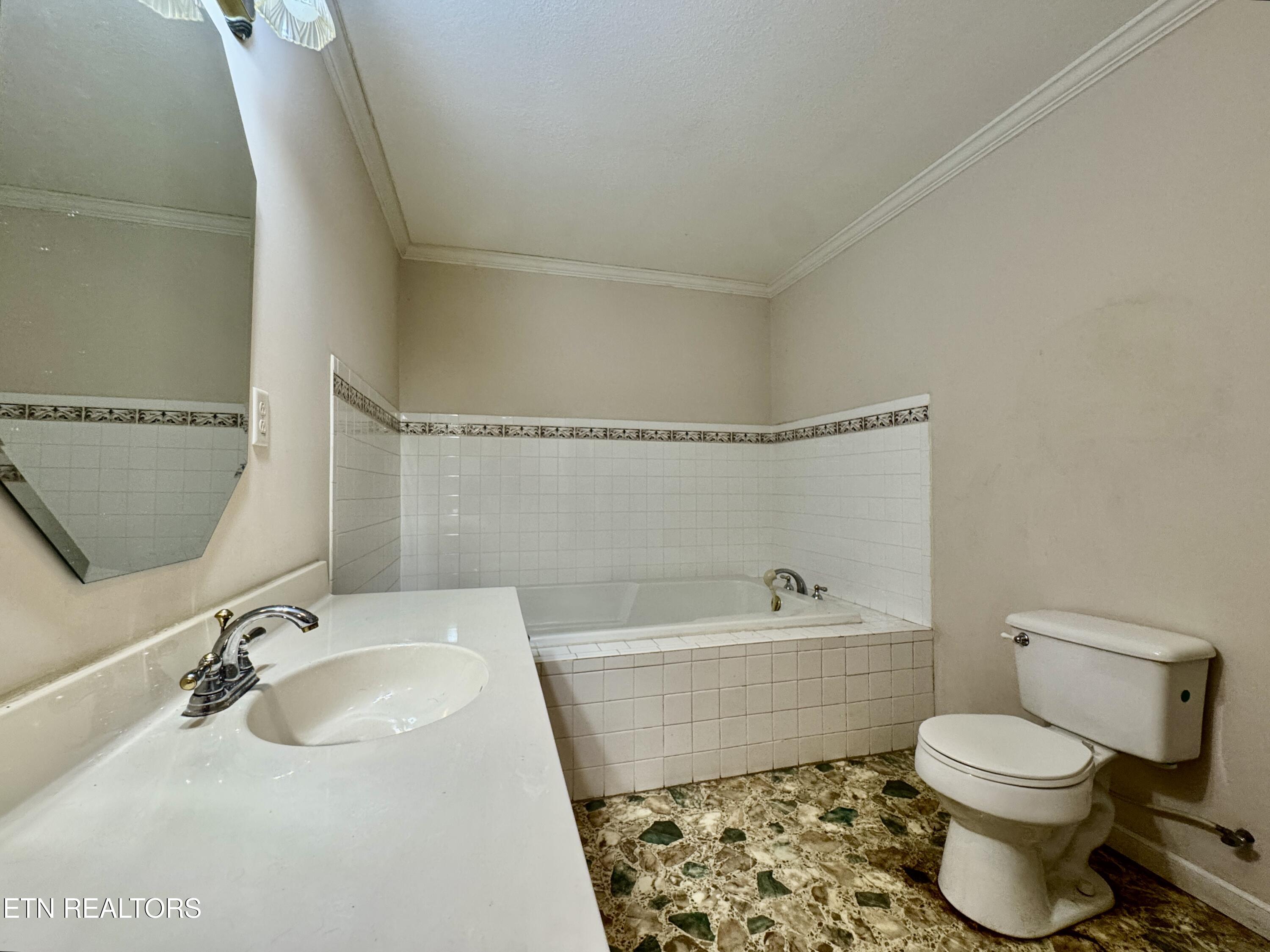 530 Rutledge Pike Blaine, TN 37709 - Photo 33 of 60 2-40