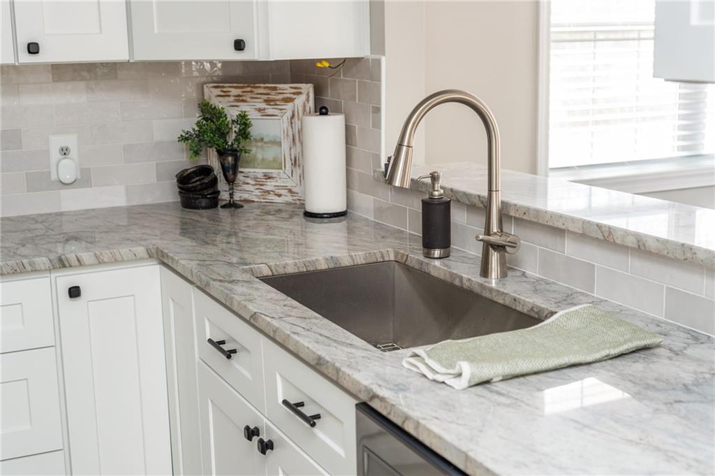 301 Midway Road Marietta, GA 30064 - Photo 17 of 50