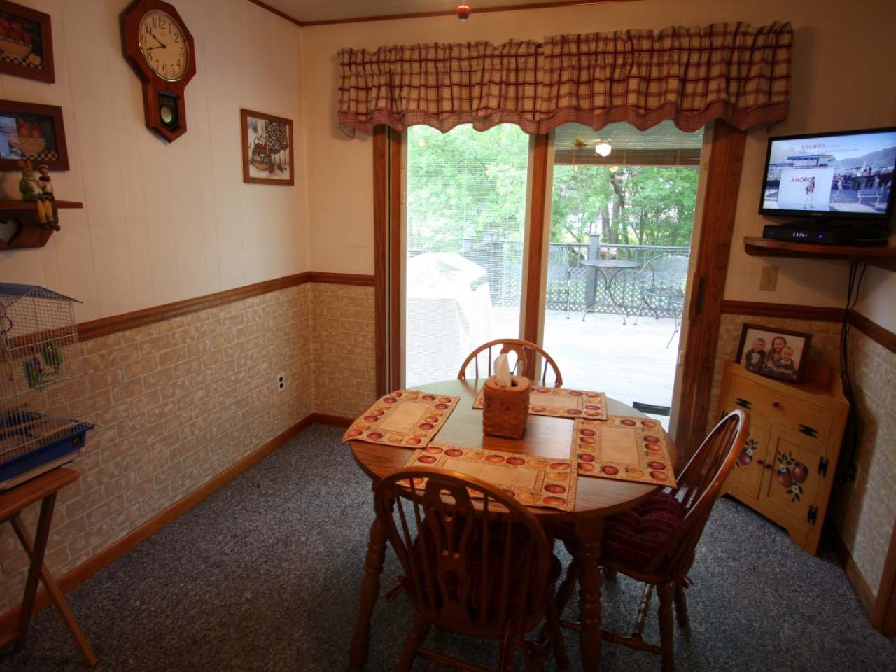 408 Douglas Street Rhinelander, WI 54501 - Photo 10 of 22 Gallery Image 10