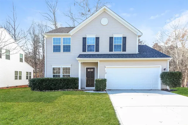 a house view with a outdoor space