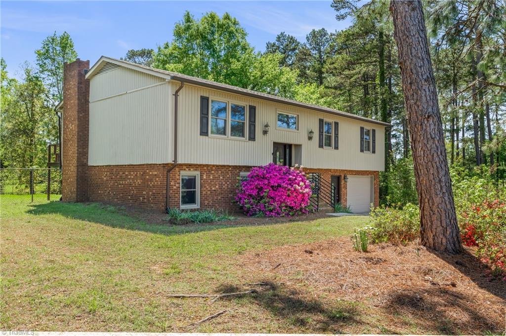 3975 Pine Ridge Drive Trinity, NC 27370 - Photo 3 of 48