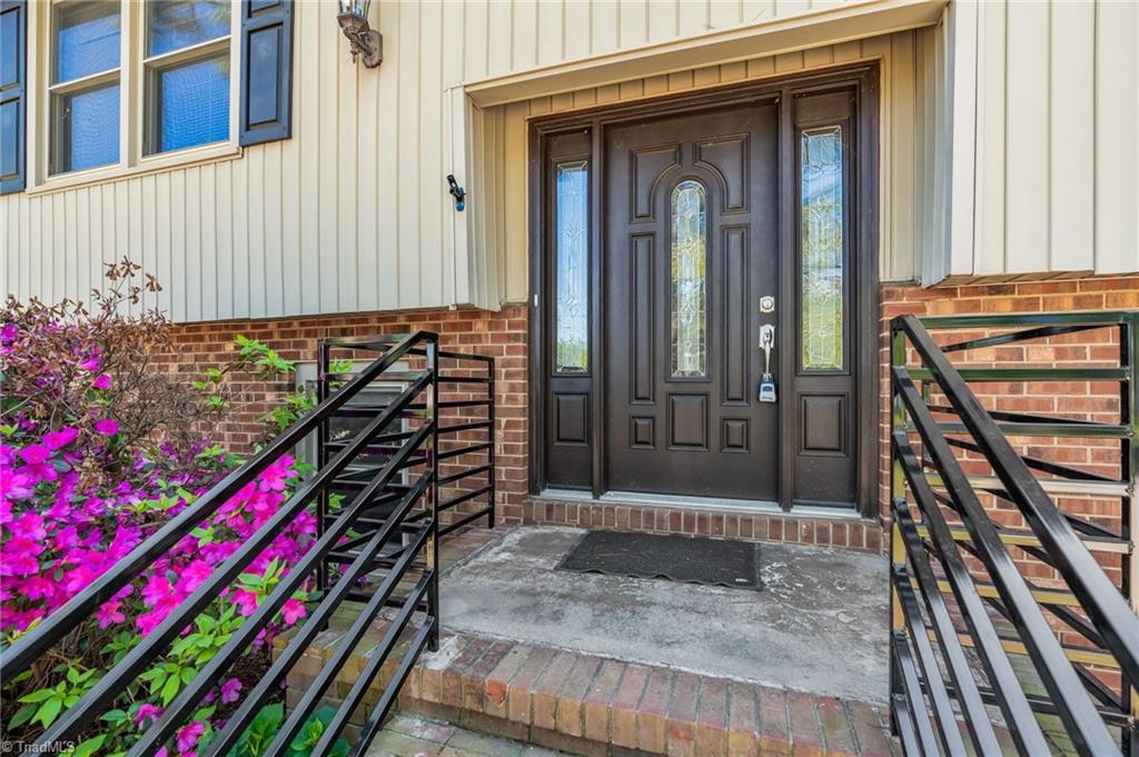 3975 Pine Ridge Drive Trinity, NC 27370 - Photo 6 of 48 Front entrance - Main