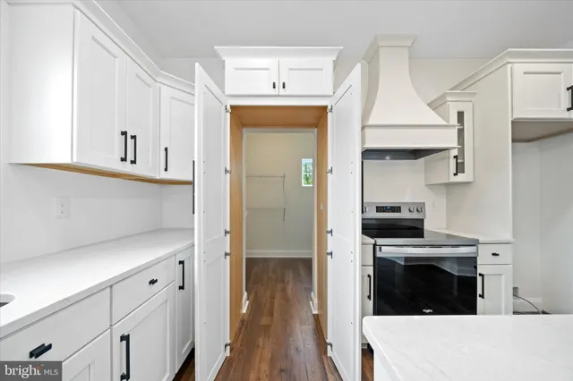 $699,900 | 704 Bullen Drive, Middletown, DE 19709