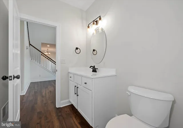 $699,900 | 704 Bullen Drive, Middletown, DE 19709