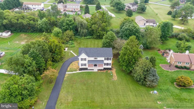 $739,900 | 704 Bullen Drive, Middletown, DE 19709