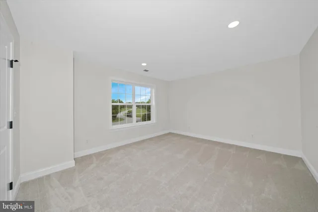 $699,900 | 704 Bullen Drive, Middletown, DE 19709