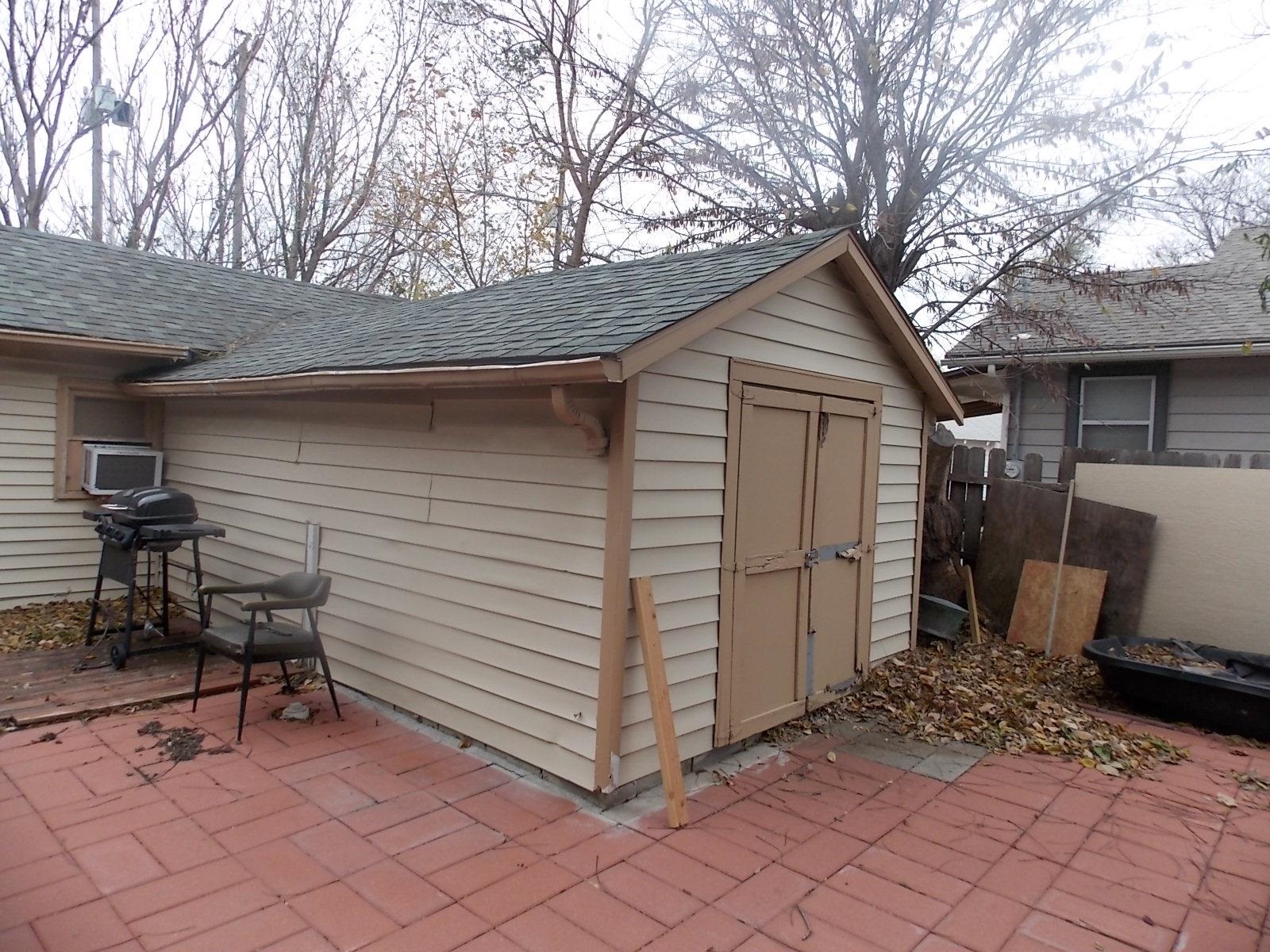 905 South Seneca Street Wichita, KS 67213 - Photo 8 of 36