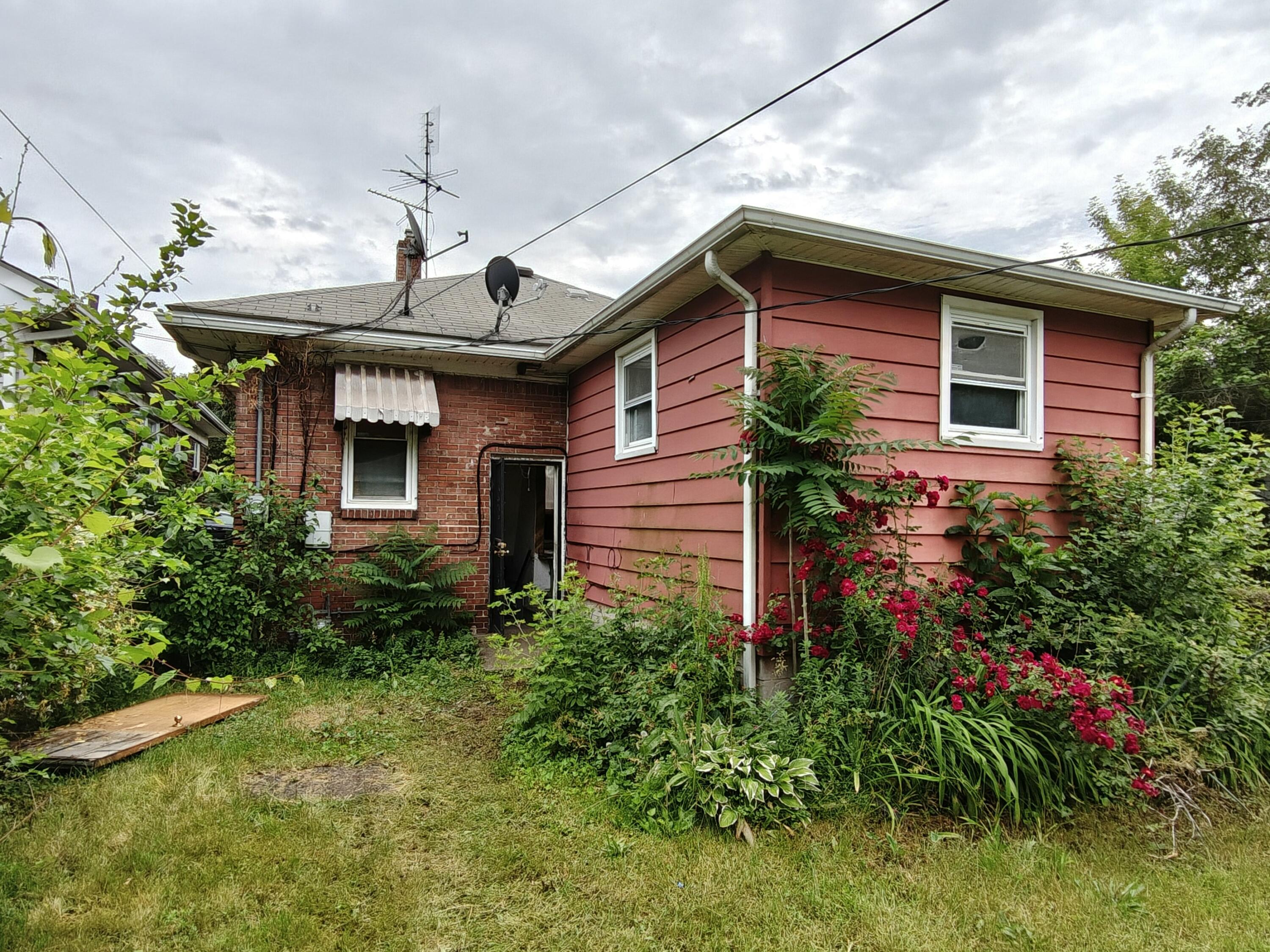1154 Hendricks Street Gary, IN 46404 - Photo 26 of 30 3000x2250