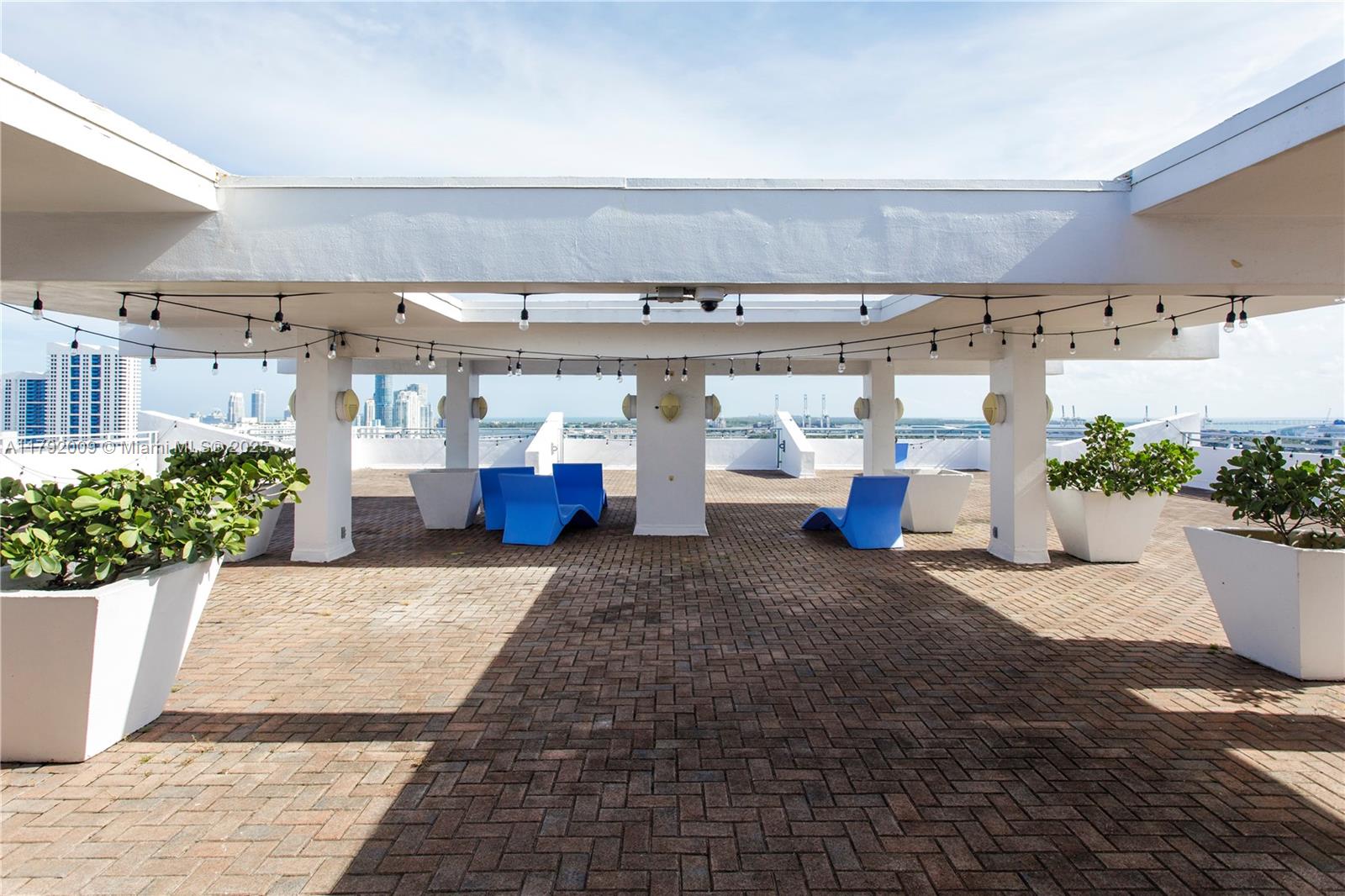 11 Island Avenue, Unit 407 Miami Beach, FL 33139 - Photo 37 of 44 a view of storage and utility room