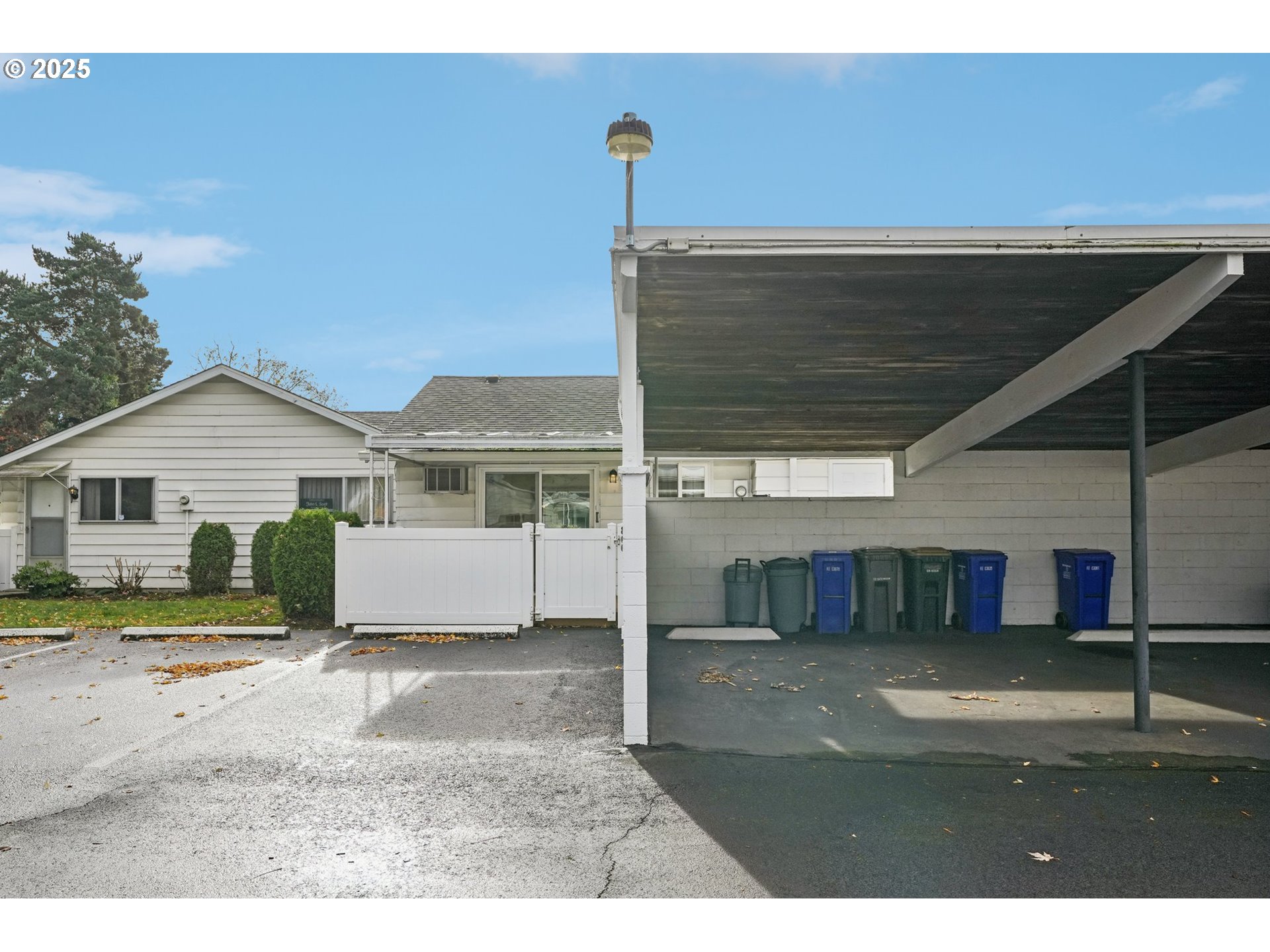 866 Northeast Fleming Avenue, Unit B83 Gresham, OR 97030 - Photo 23 of 27 a view of a house with a backyard