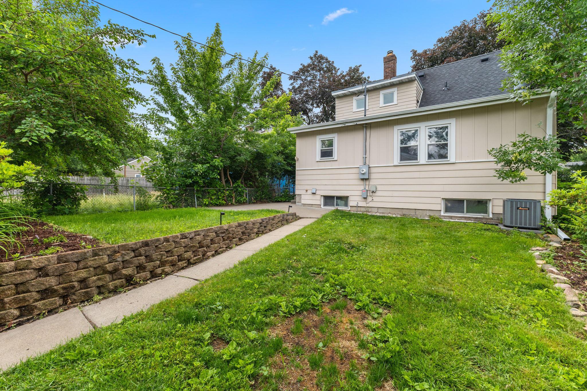 6045 Clinton Avenue Minneapolis, MN 55419 - Photo 57 of 73