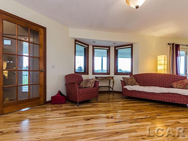 7801 Clinton Macon Road Clinton, MI 49236 - Photo 16 of 38 31252695-15.JPG