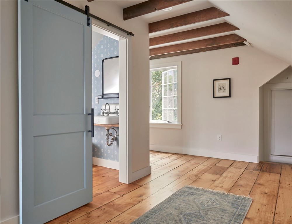 44 State Street, Unit 2 Bristol, RI 02809 - Photo 14 of 18