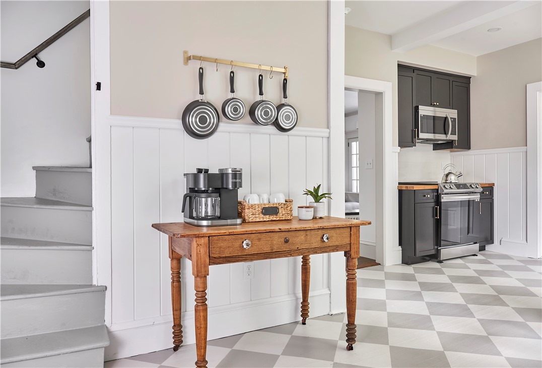 44 State Street, Unit 2 Bristol, RI 02809 - Photo 4 of 18