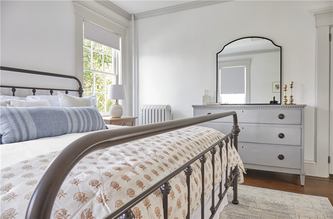 44 State Street, Unit 2 Bristol, RI 02809 - Photo 9 of 18