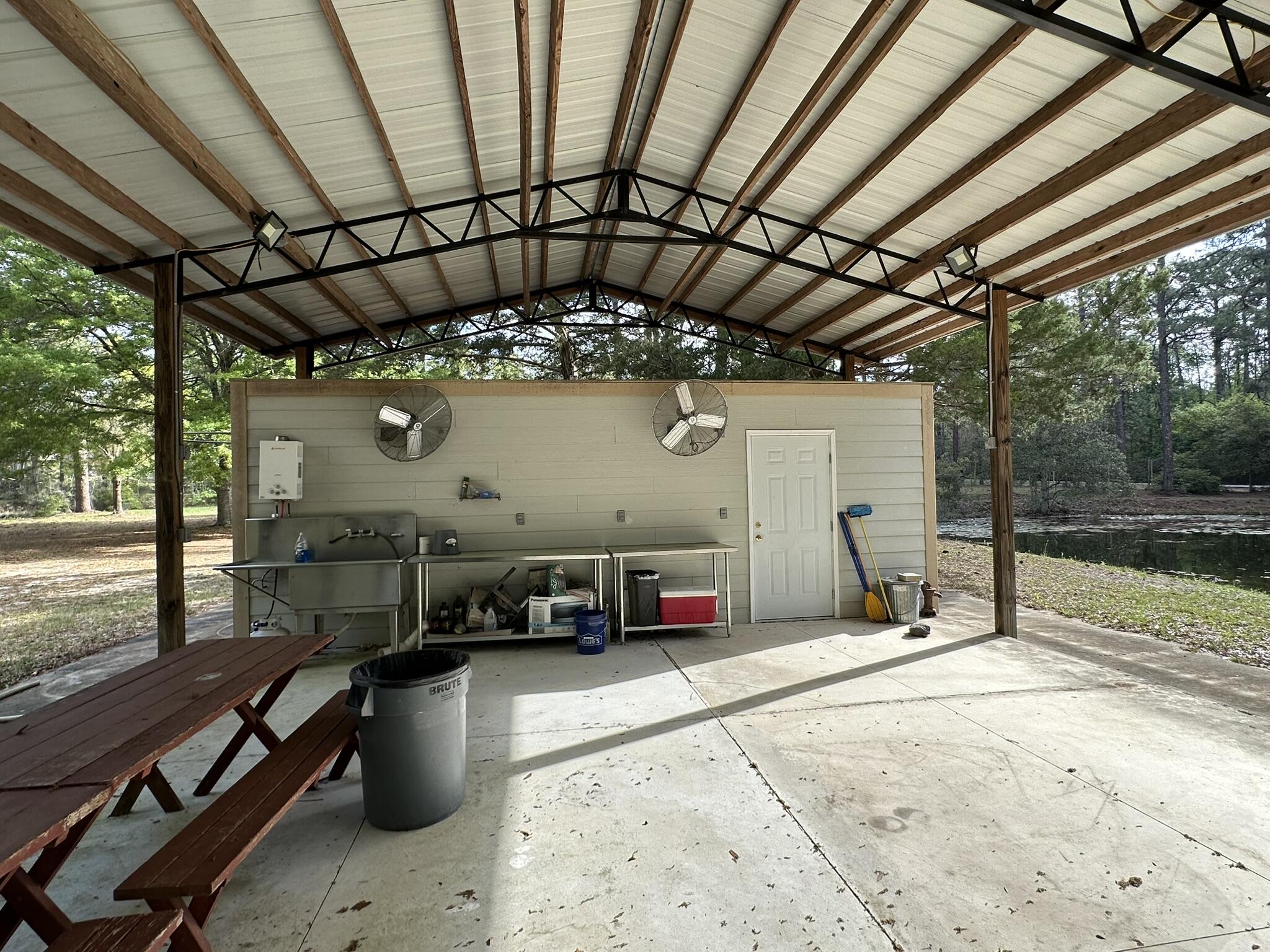 3421 Airport Road Crestview, FL 32539 - Photo 4 of 54 a view of a room with gym equipment