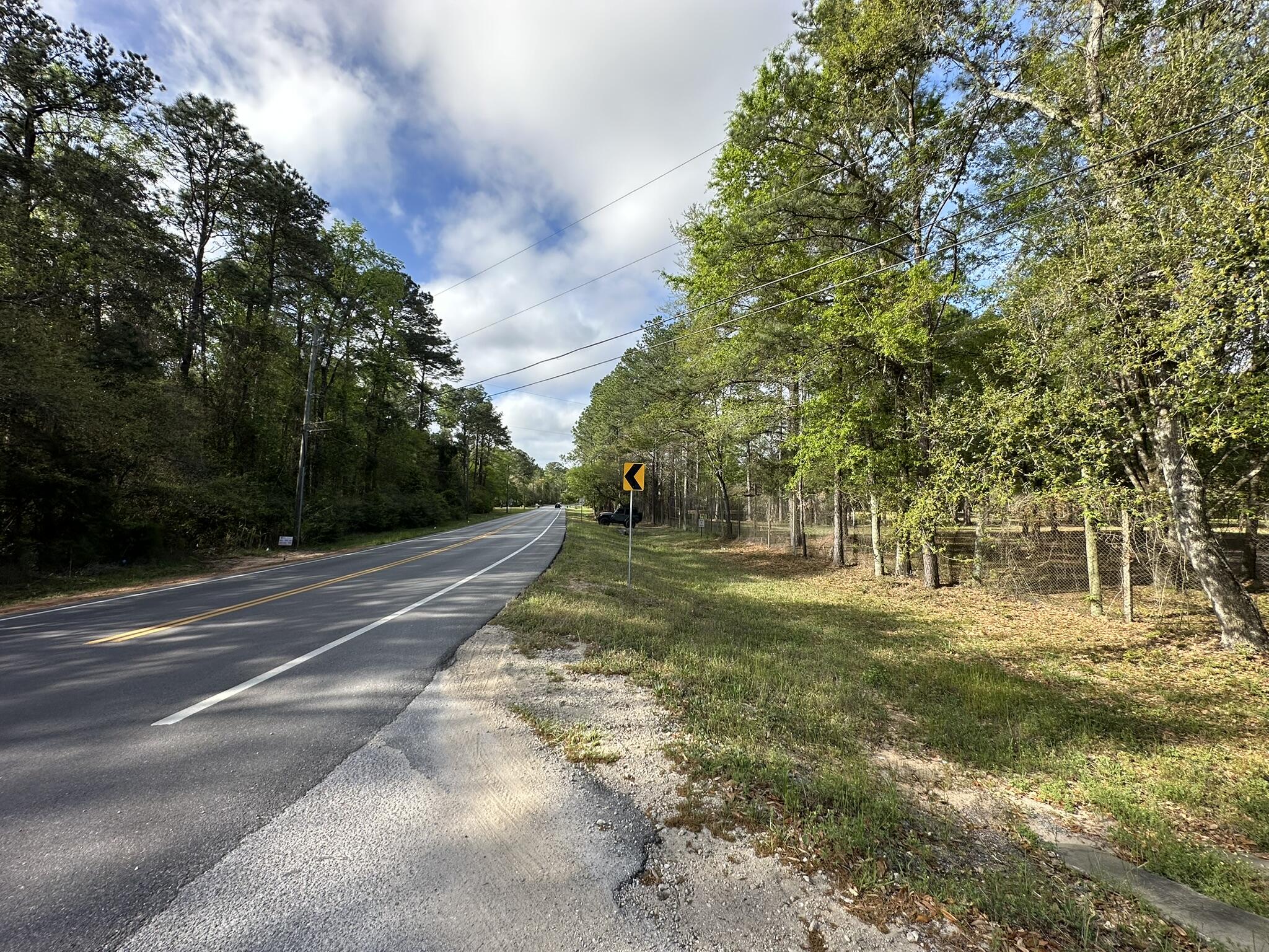 3421 Airport Road Crestview, FL 32539 - Photo 51 of 54 a view of a yard with a trees