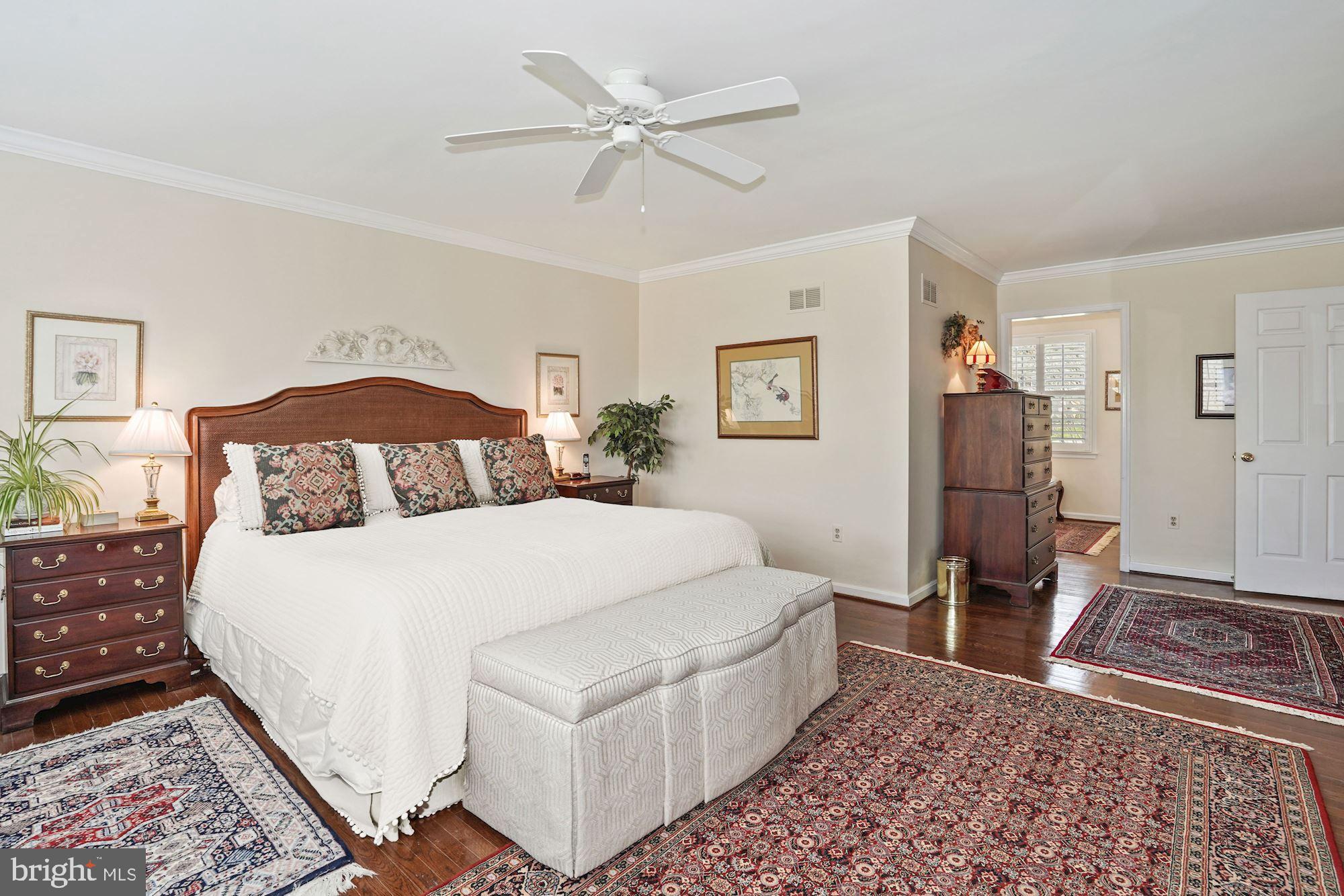 9819 Spring Ridge Lane Vienna, VA 22182 - Photo 22 of 35 Gallery Image 22