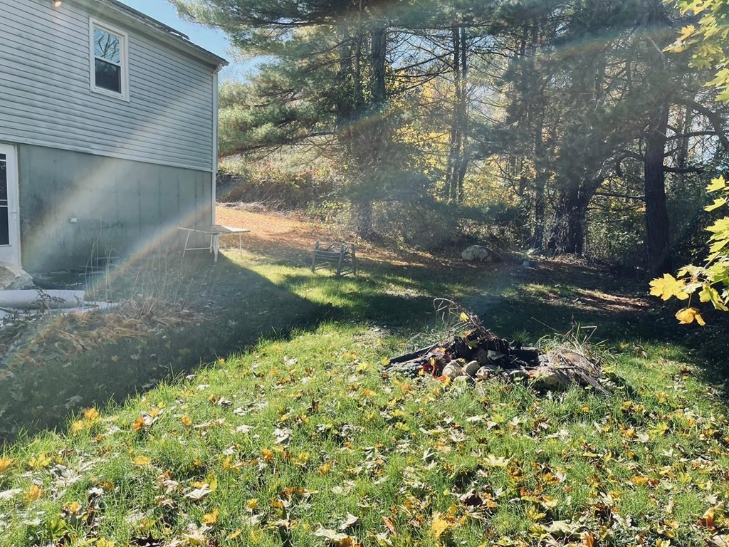33 Bay Path Road Spencer, MA 01562 - Photo 3 of 4 Gallery Image 3
