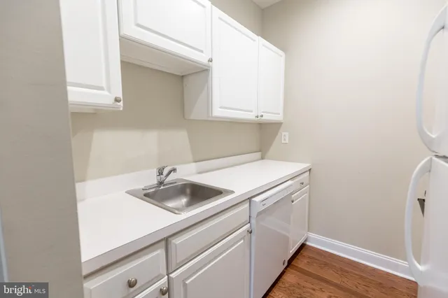 $1,570 | 1600-3 Walnut Street, Unit 803, Philadelphia, PA 19103