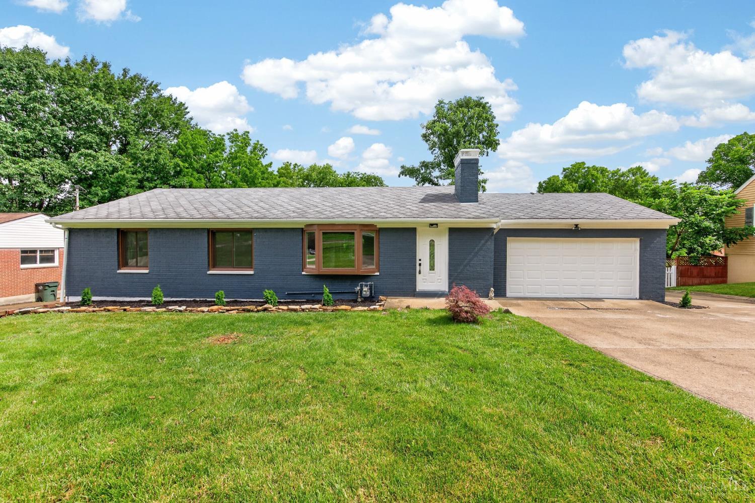 1856 Resor Road Fairfield, OH 45014 - Photo 1 of 54
