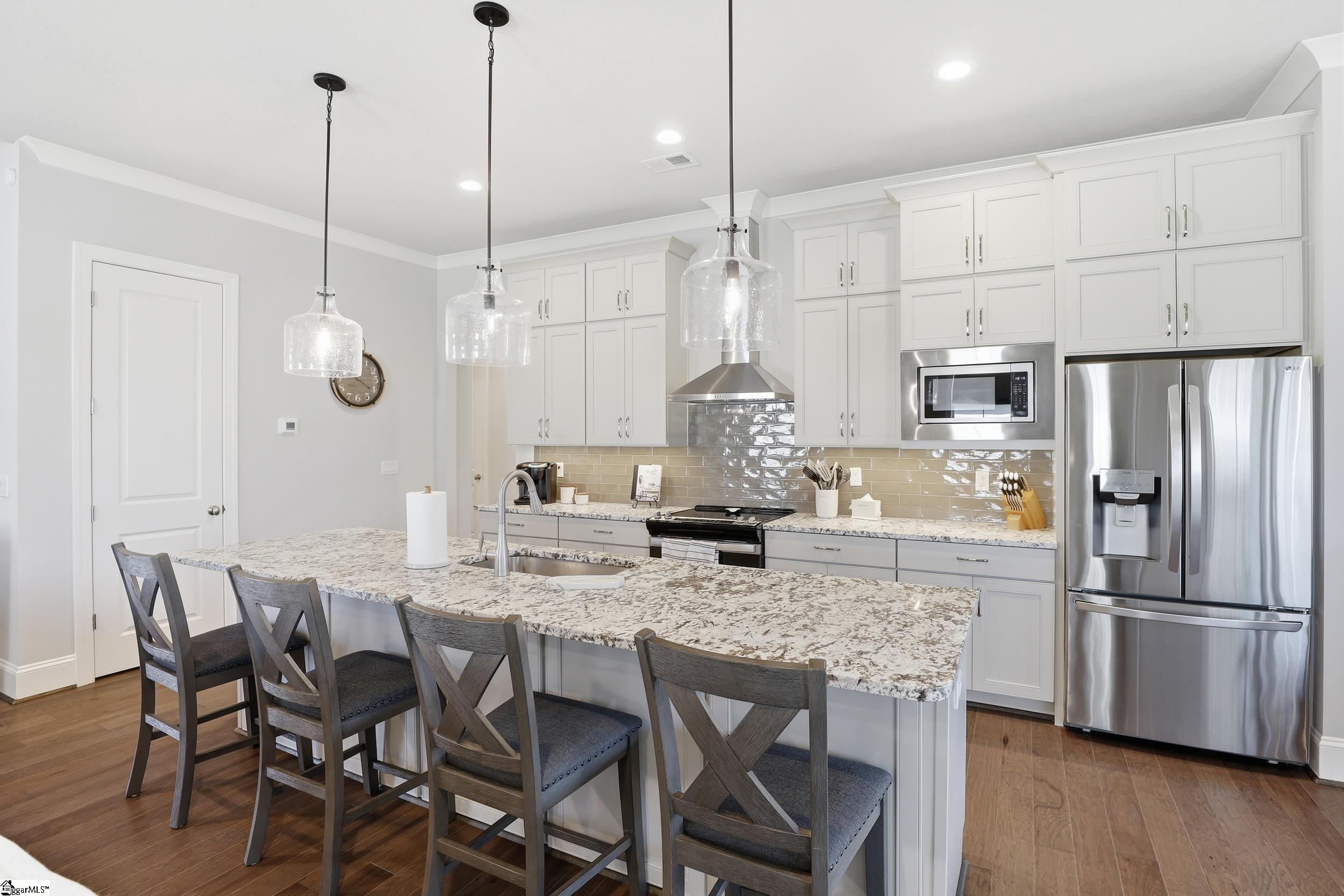 103 Ridan Road Mauldin, SC 29662 - Photo 8 of 32