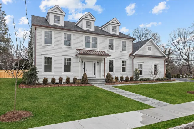 $3,995,000 | 1 Hobart Street, Tuckahoe, NY 10707