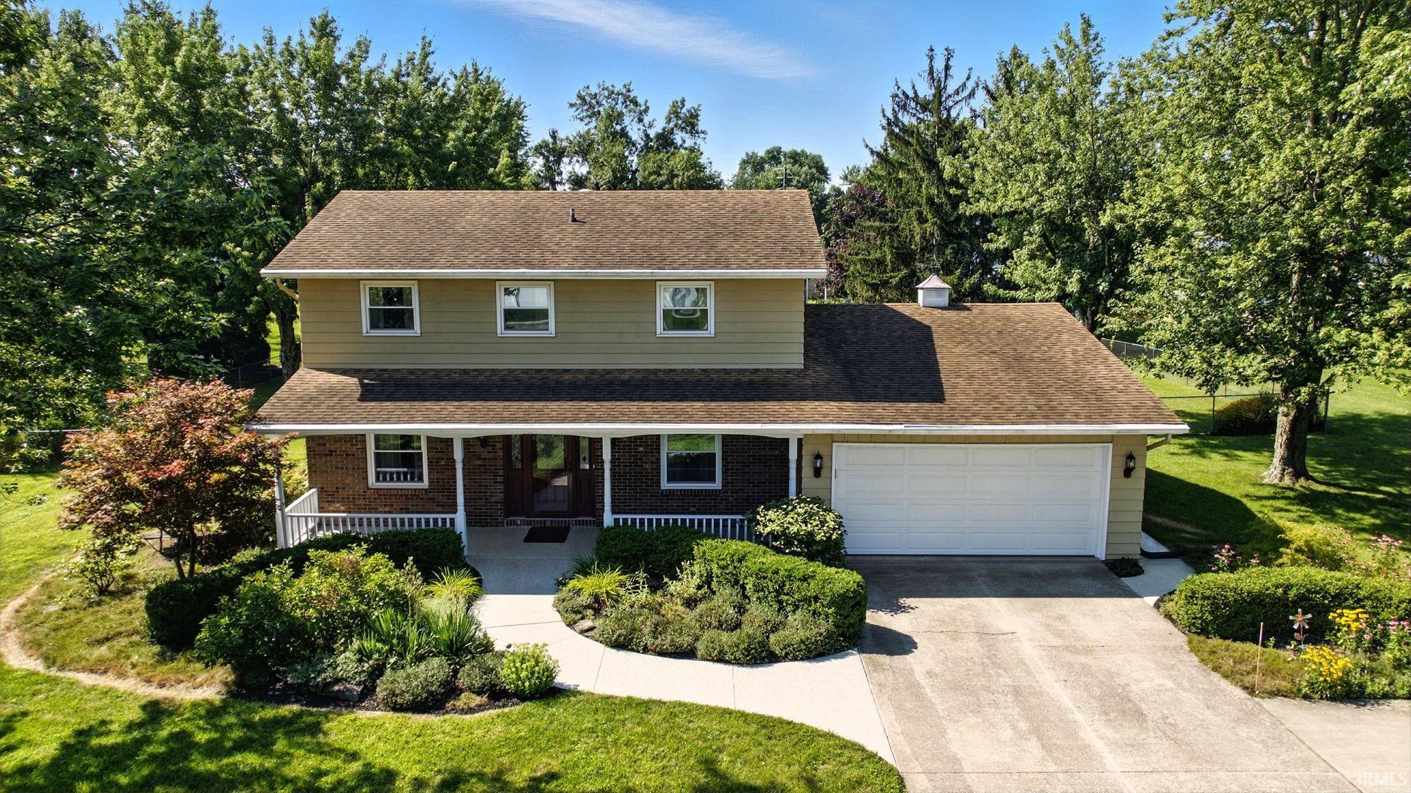 9521 Illinois Road Fort Wayne, IN 46804 - Photo 1 of 36